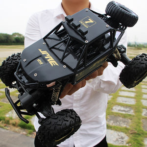 XYCQ RC Car 4WD 2.4GHz climbing Car 4x4 Double Motors Bigfoot Car Remote Control Model Off-Road Vehicle Toy